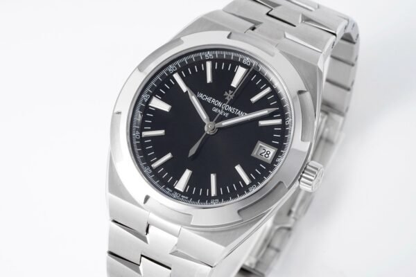 Vacheron Constantin Overseas 4500 Watch 41mm | Modified Cal.5100 Movement, Quick Release Bracelet - 2