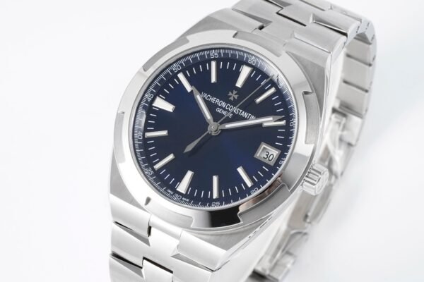Vacheron Constantin Overseas 4500 Watch 41mm | Modified Cal.5100 Movement, Quick Release Bracelet - 2